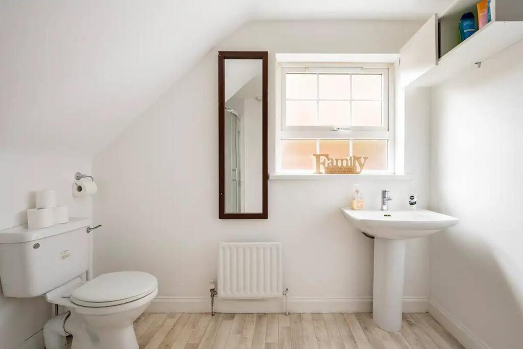 Lovely One Bedroom Flat. Belfast Exterior foto